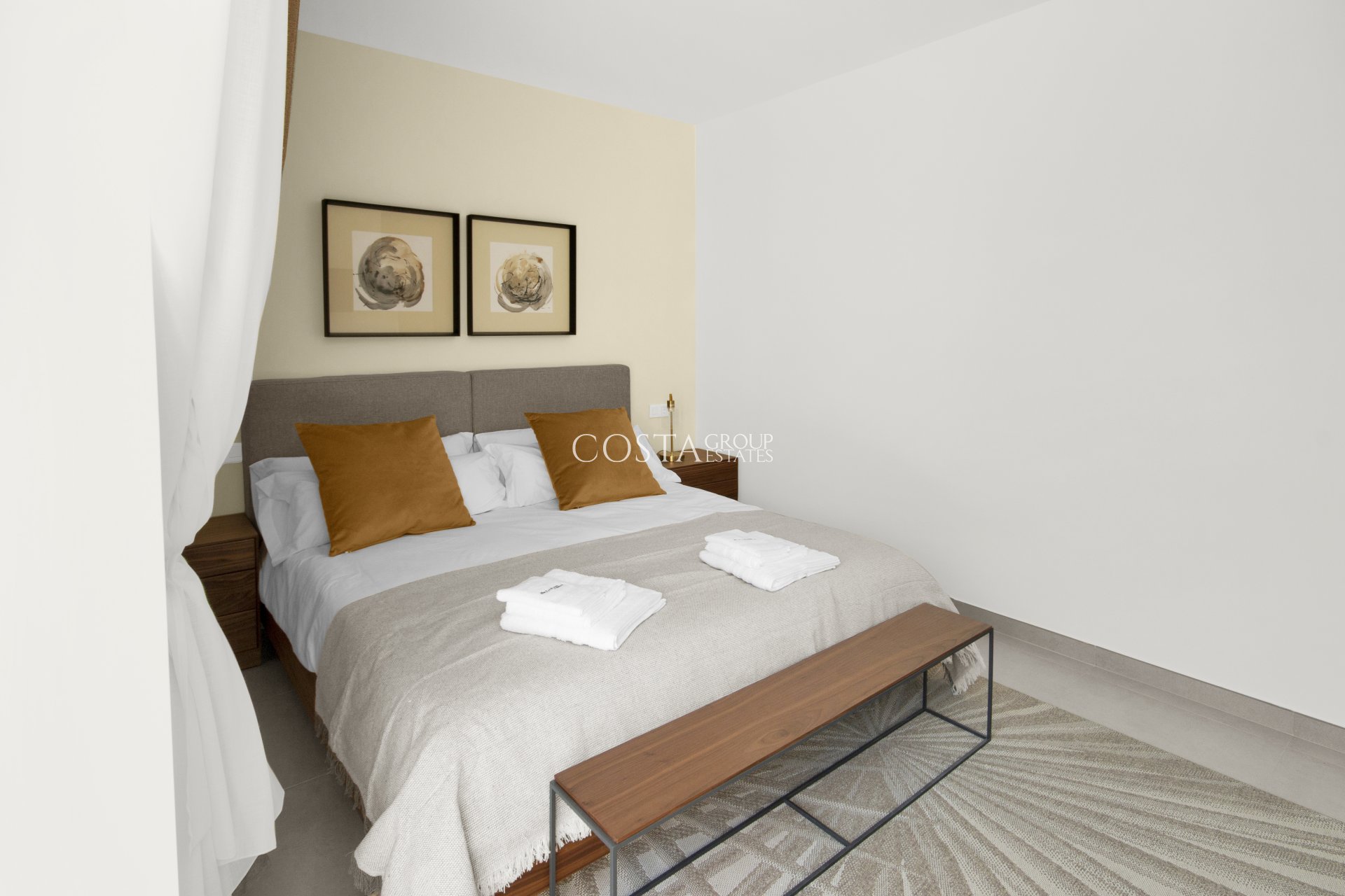 Nowy budynek - Willa -
Altaona Golf & Country Village
