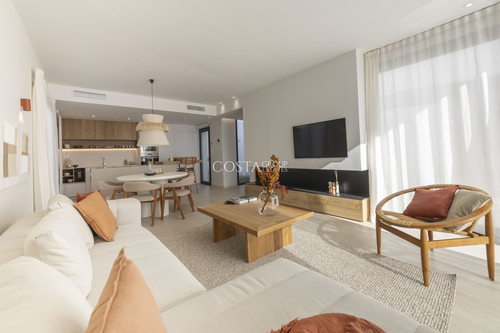 Nowy budynek - Willa -
Altaona Golf & Country Village