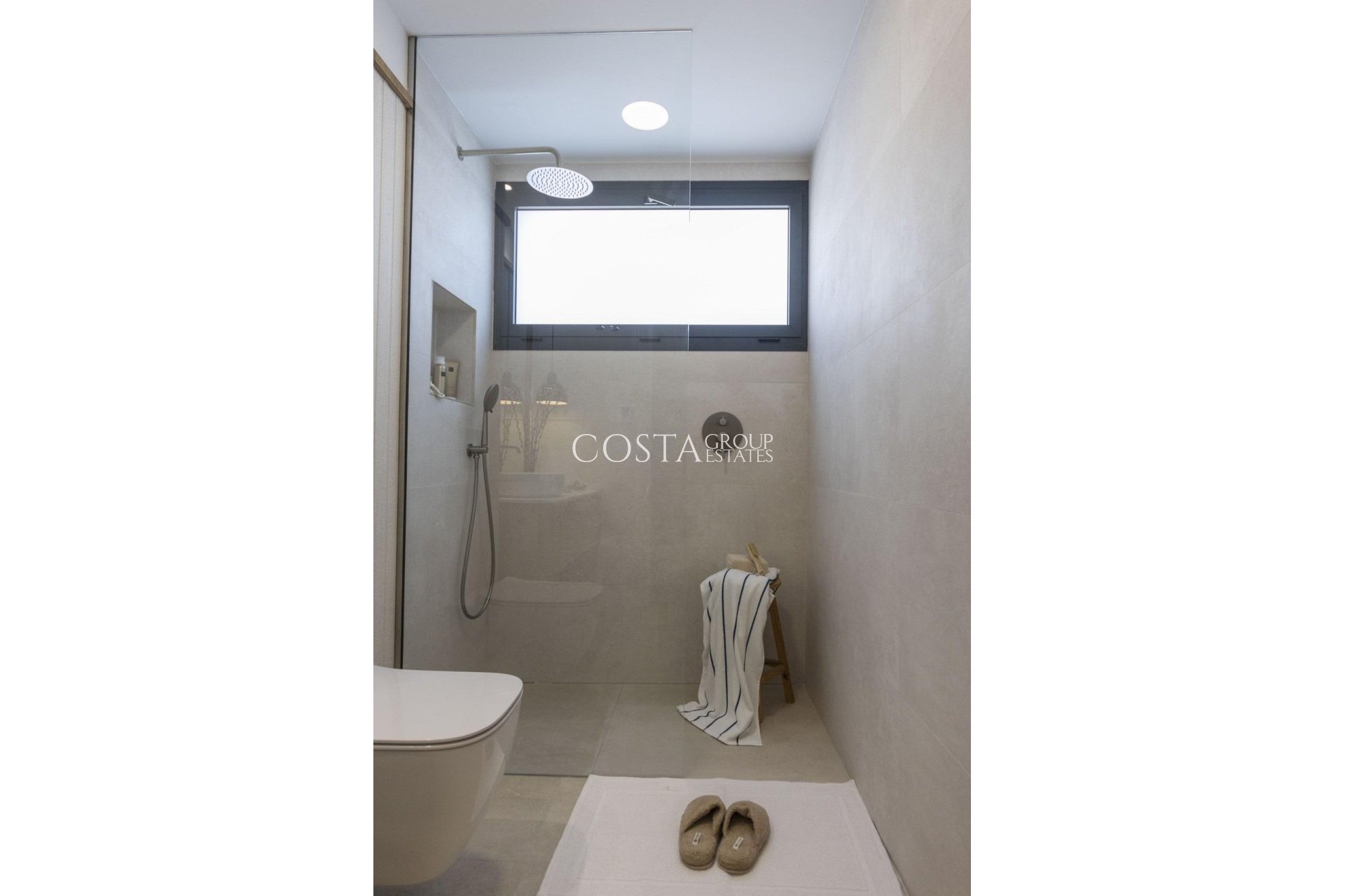 Nowy budynek - Willa -
Banos y Mendigo - Altaona Golf