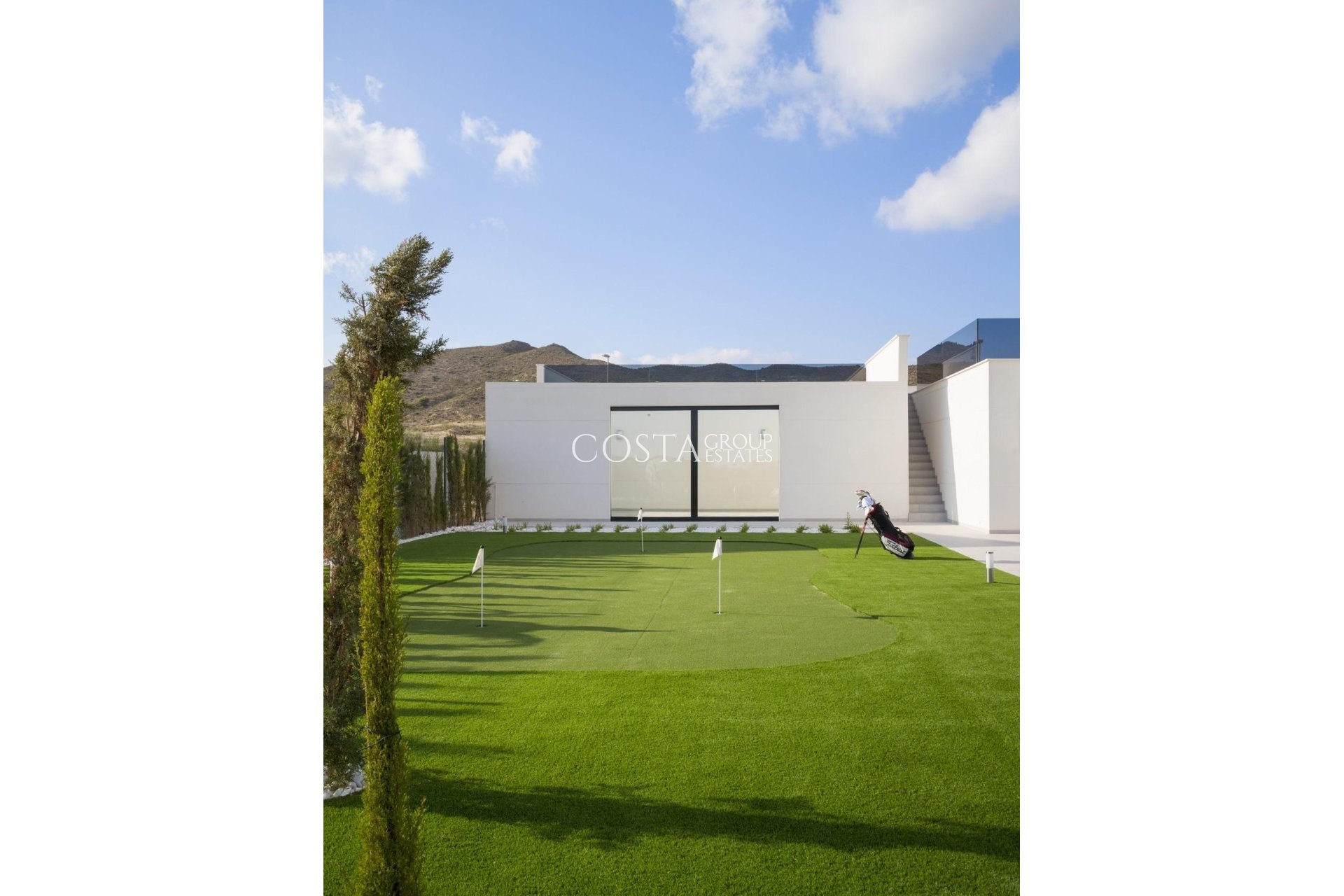 Nowy budynek - Willa -
Banos y Mendigo - Altaona Golf