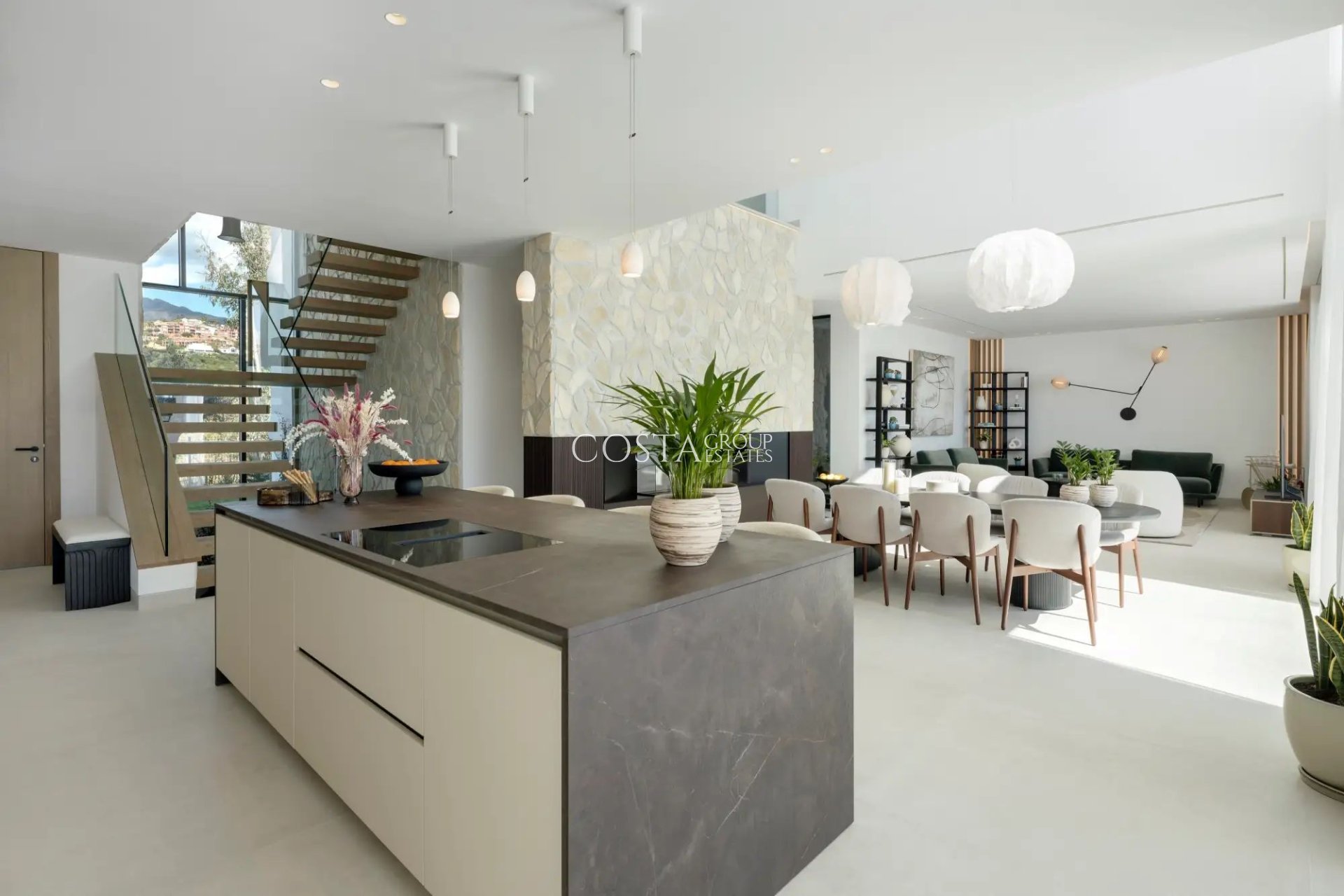 Nowy budynek - Willa -
Benahavís