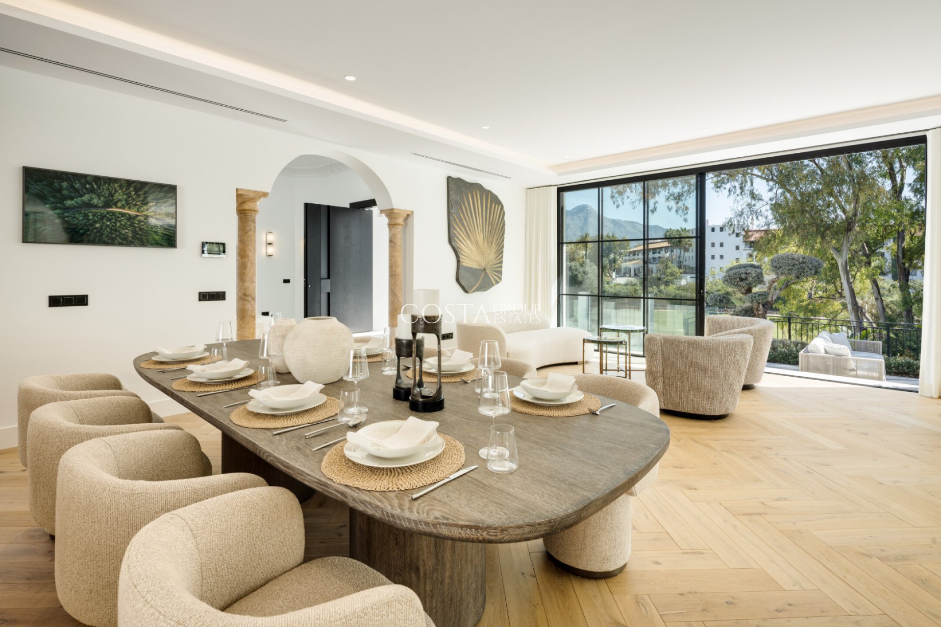 Nowy budynek - Willa -
Benahavís