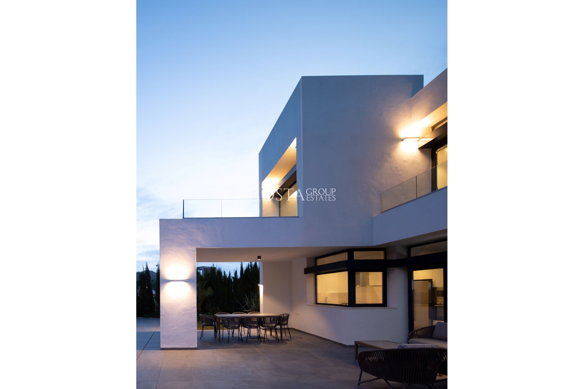 Nowy budynek - Willa -
Cartagena