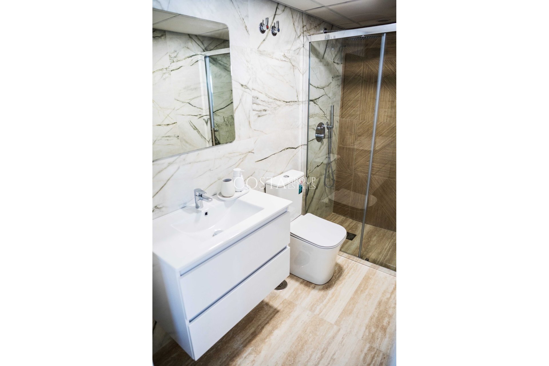 Nowy budynek - Willa -
Ciudad Quesada