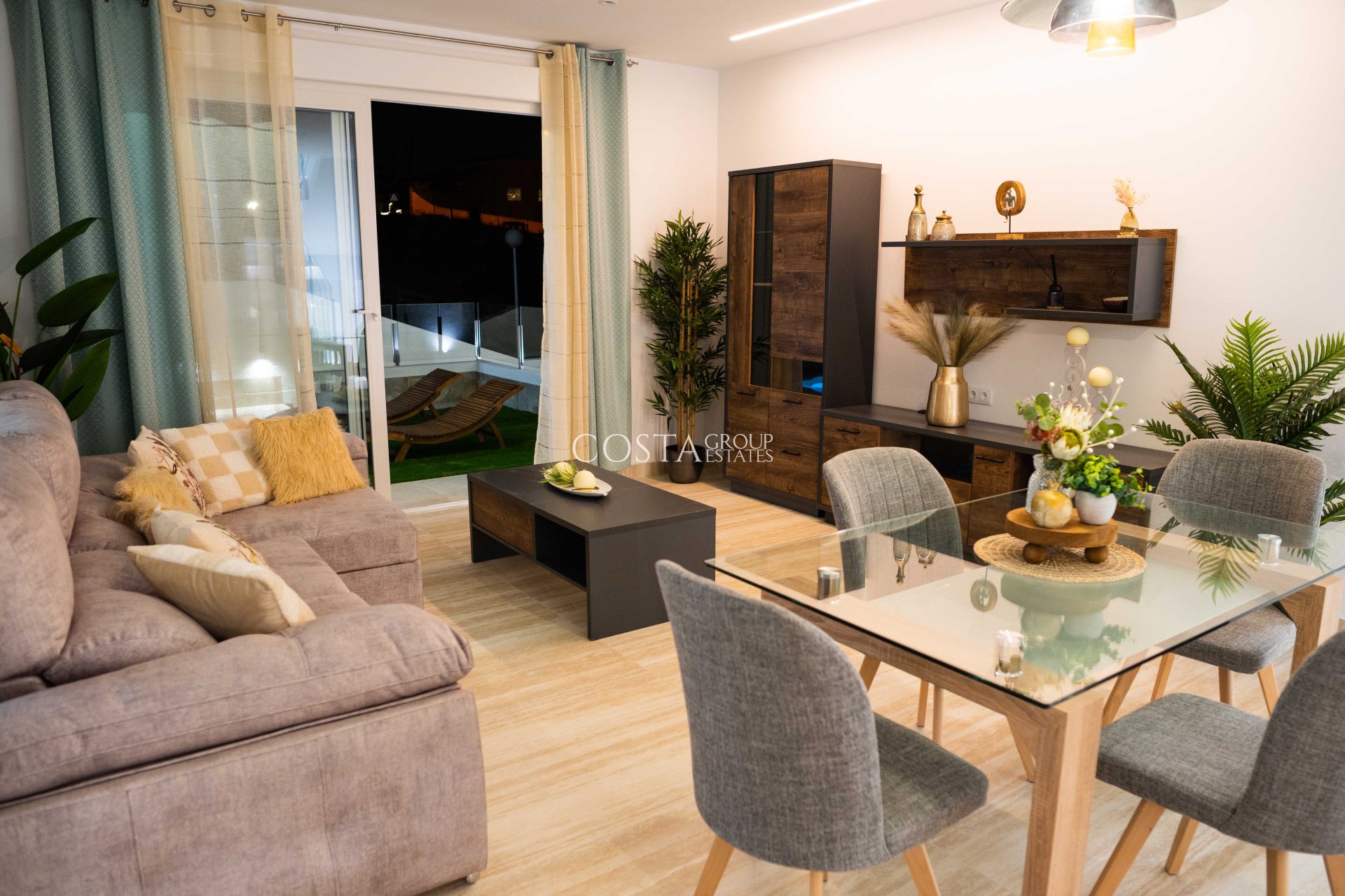 Nowy budynek - Willa -
Ciudad Quesada