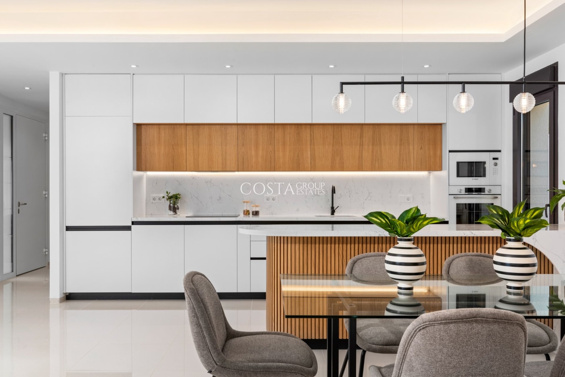 Nowy budynek - Willa -
Ciudad Quesada