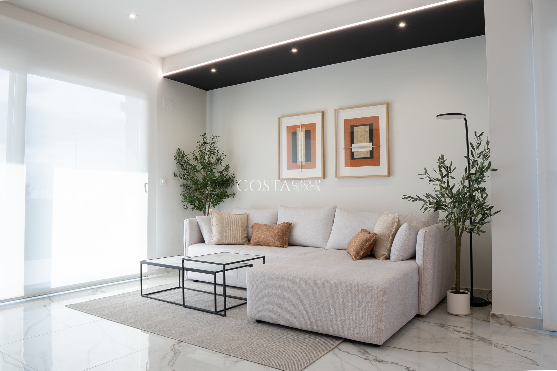 Nowy budynek - Willa -
Ciudad Quesada