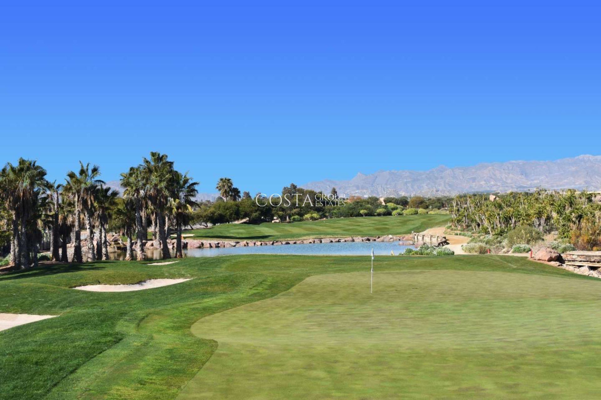 Nowy budynek - Willa -
Cuevas del Almanzora - Villaricos