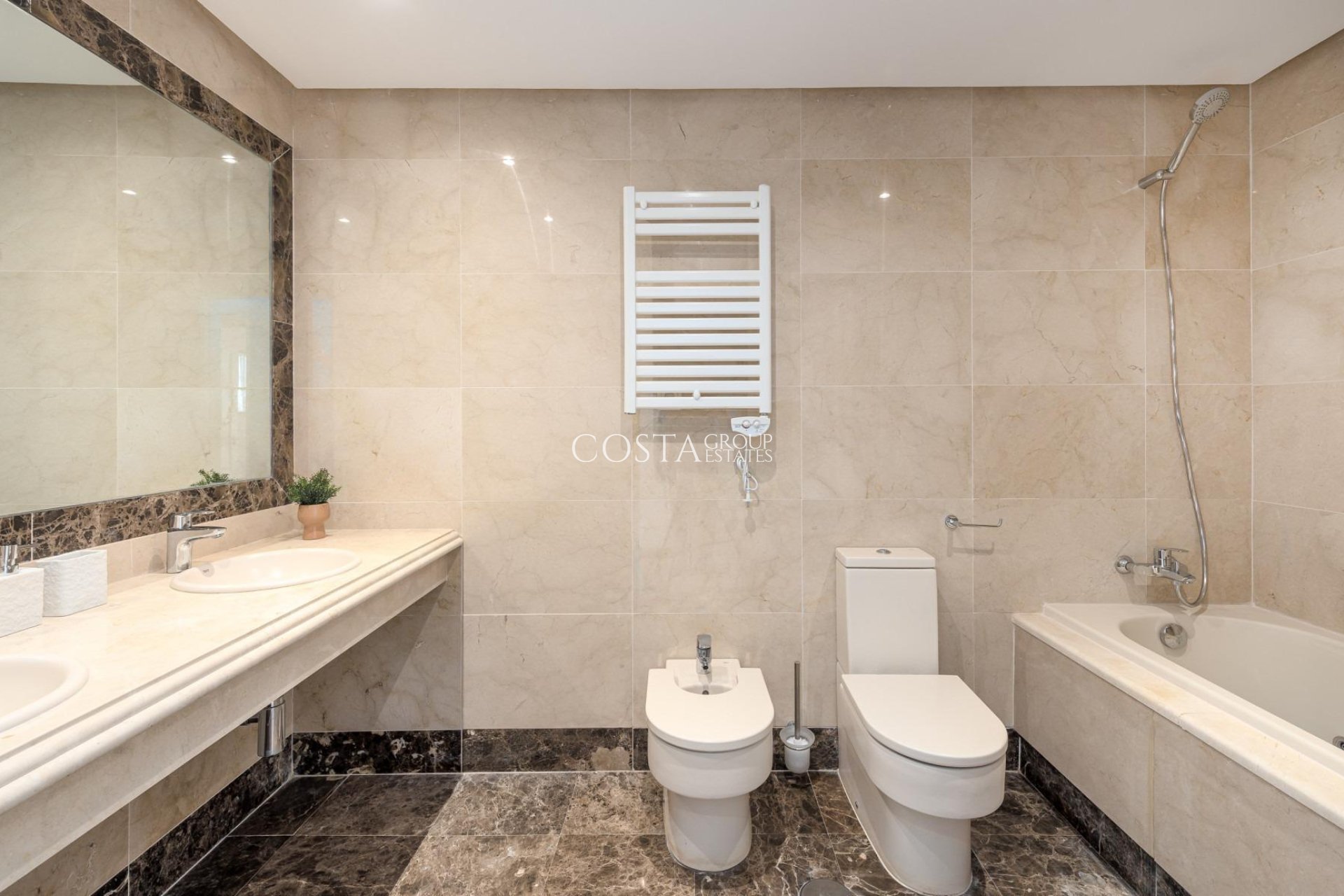 Nowy budynek - Willa -
Estepona - Azata Golf Estepona Oeste