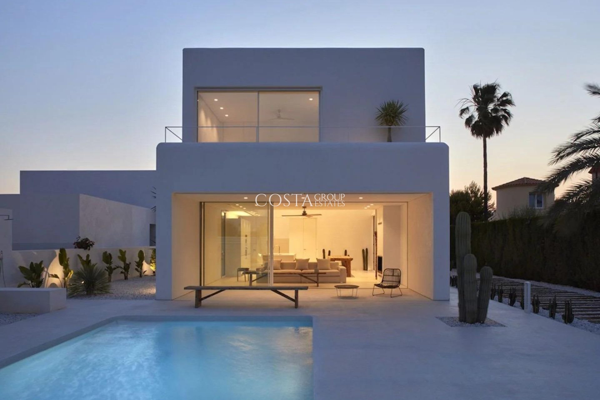 Nowy budynek - Willa -
Estepona - Valle Romano