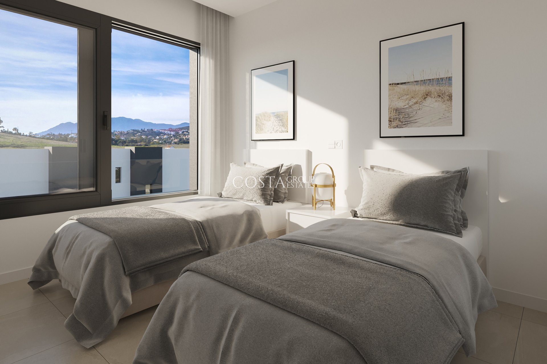 Nowy budynek - Willa -
Estepona
