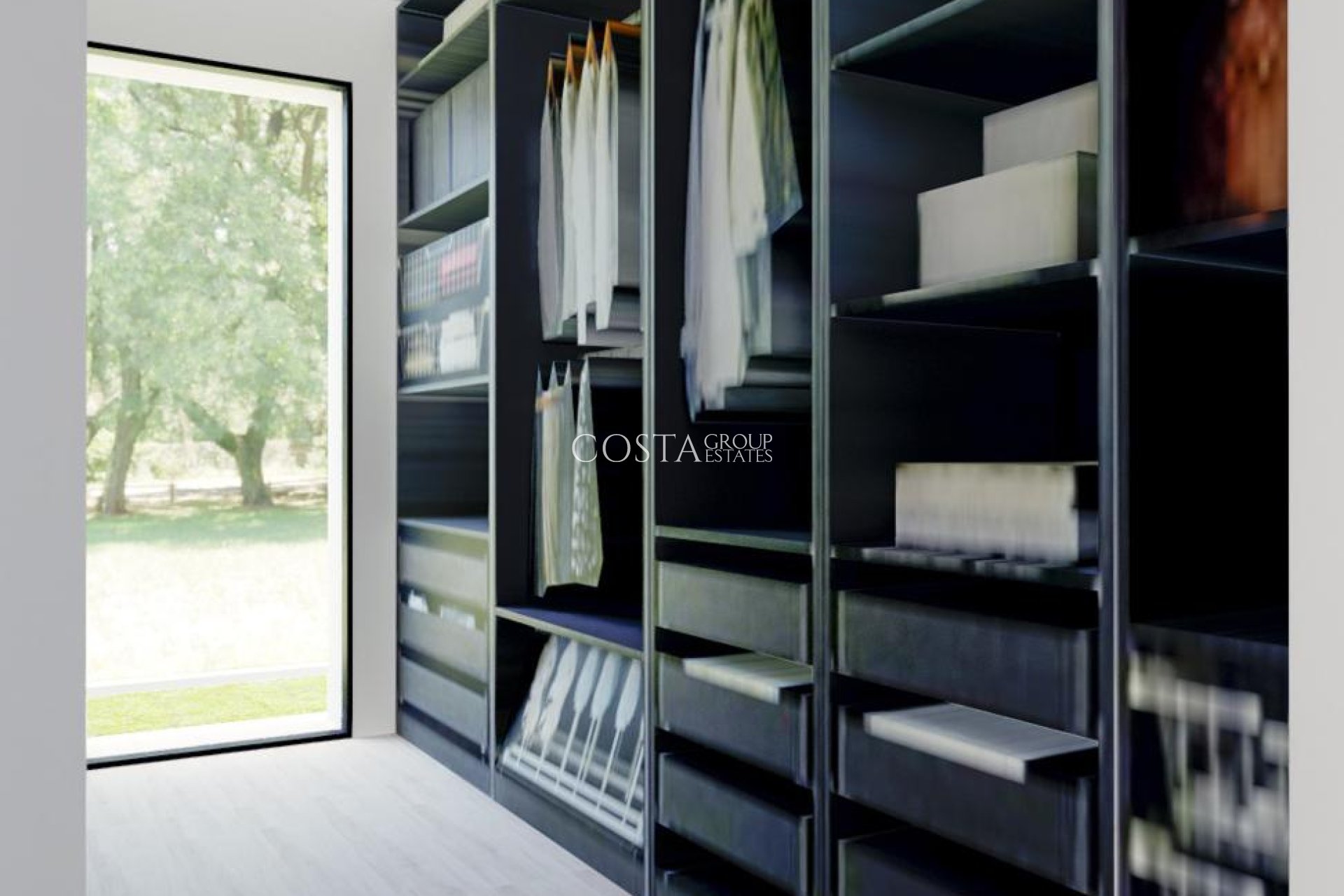 Nowy budynek - Willa -
Finestrat