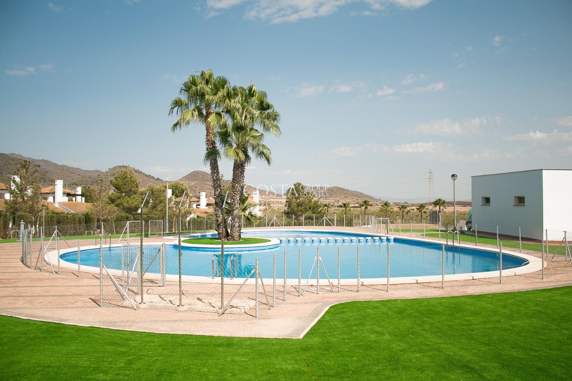 Nowy budynek - Willa -
Fuente Álamo - Las Palas