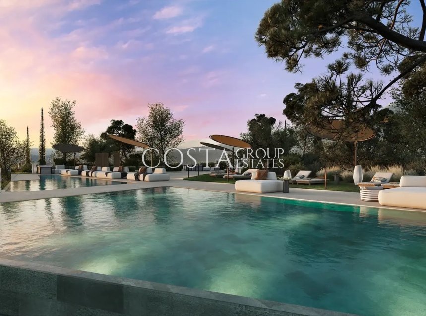 Nowy budynek - Willa -
La Capellania