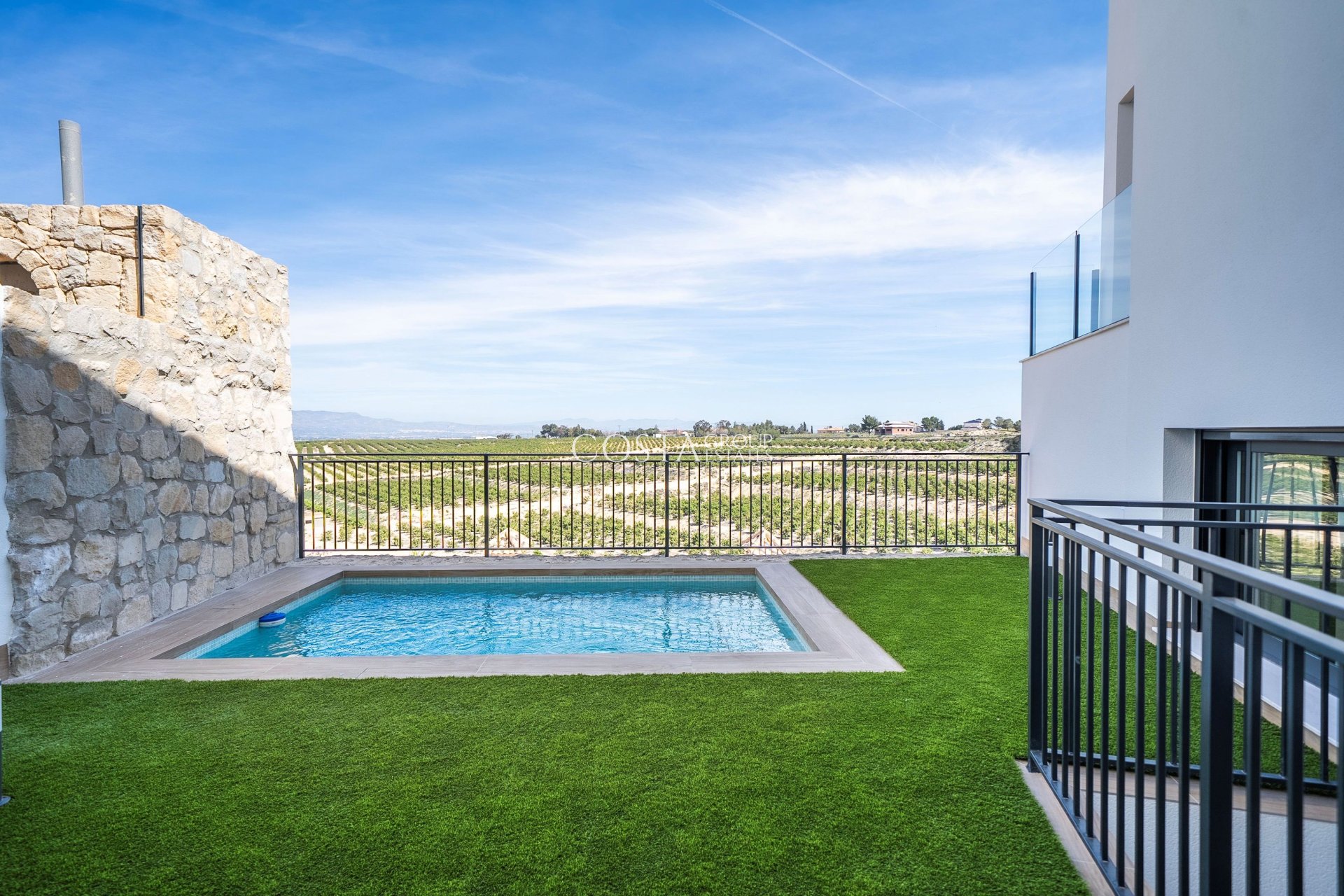 Nowy budynek - Willa -
La Finca Golf