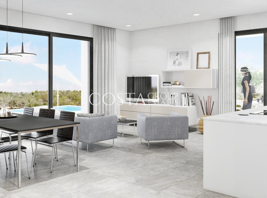 Nowy budynek - Willa -
Las Colinas Golf