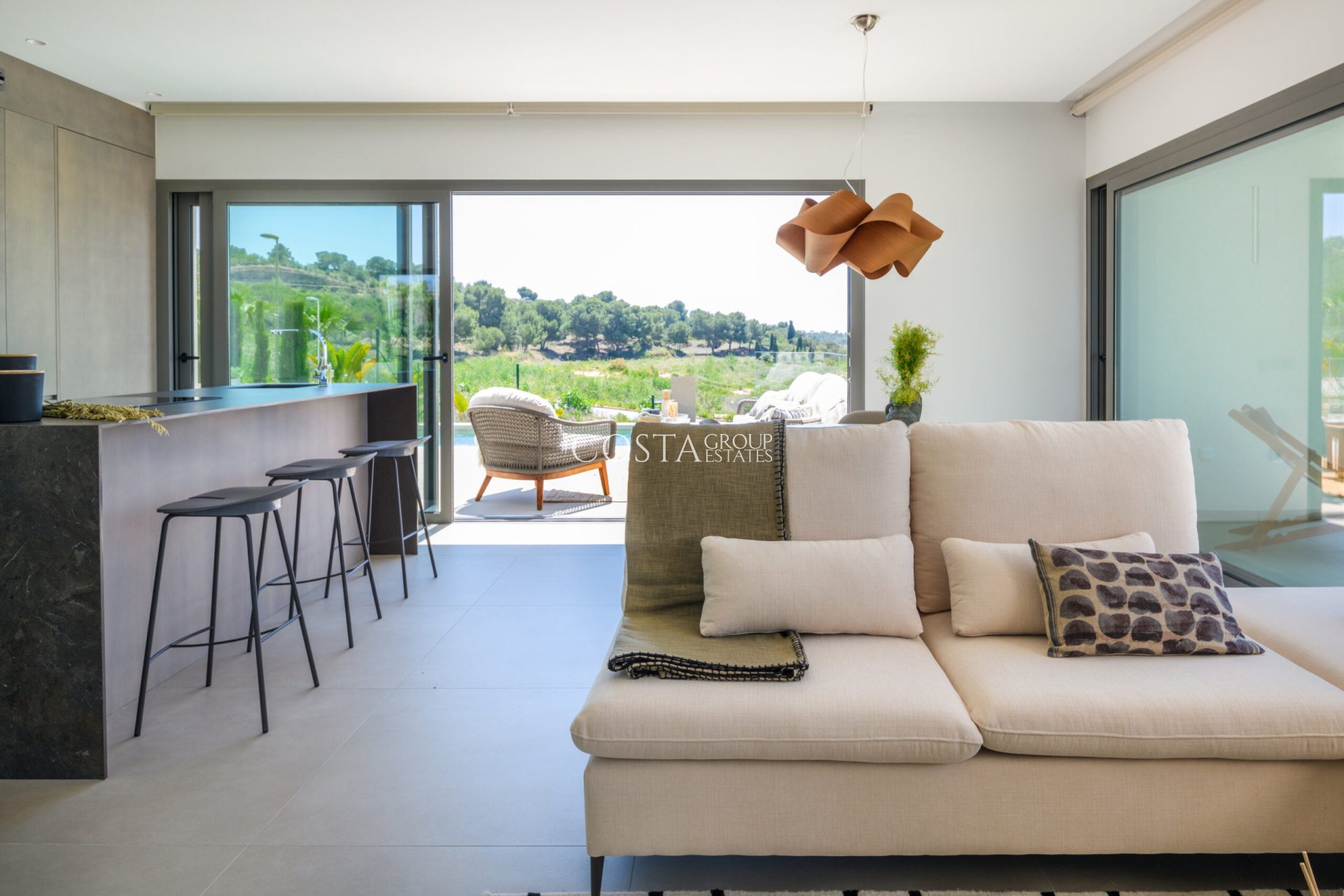 Nowy budynek - Willa -
Las Colinas Golf