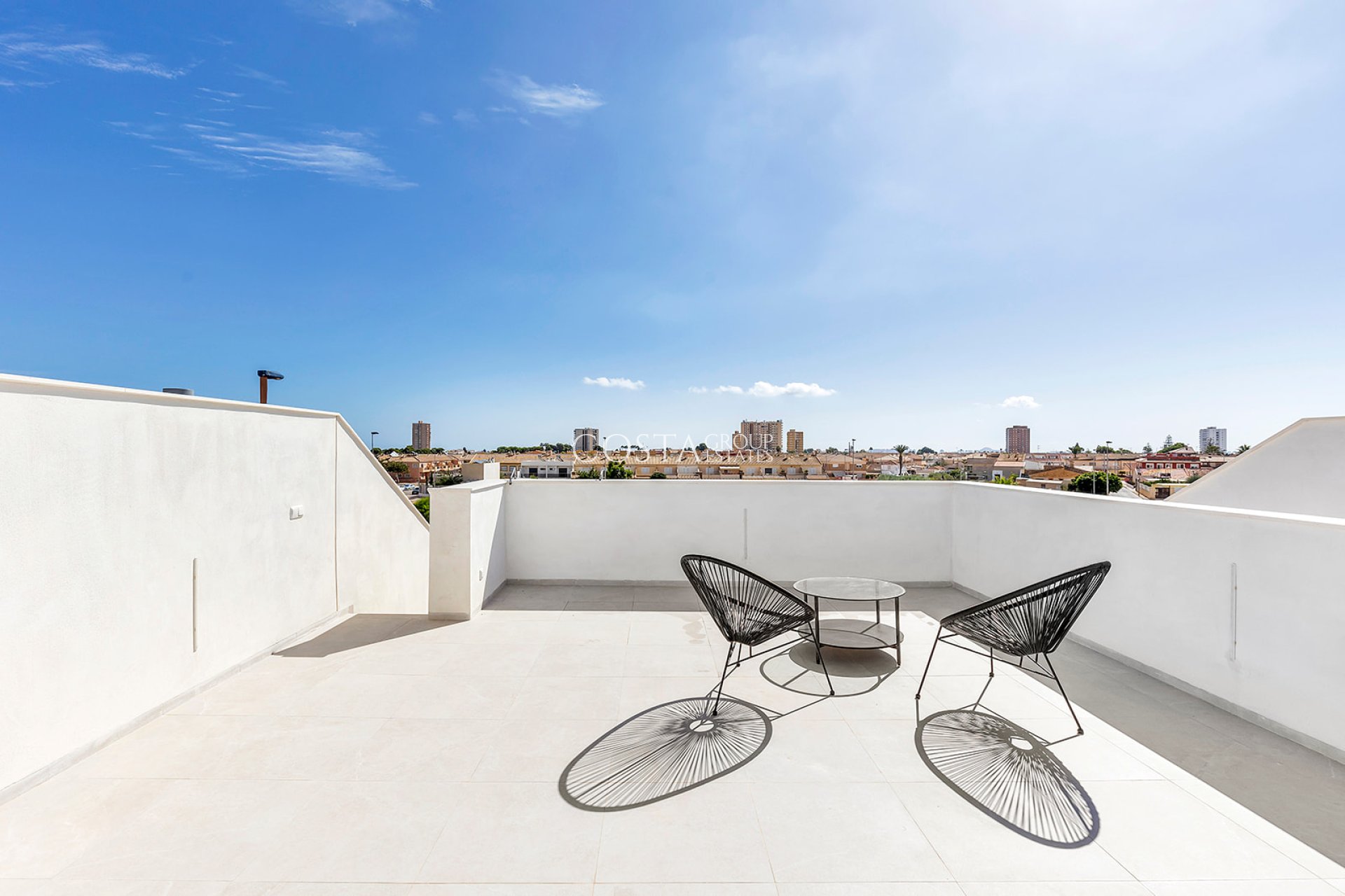 Nowy budynek - Willa -
Los Alcazares - Los Alcázares