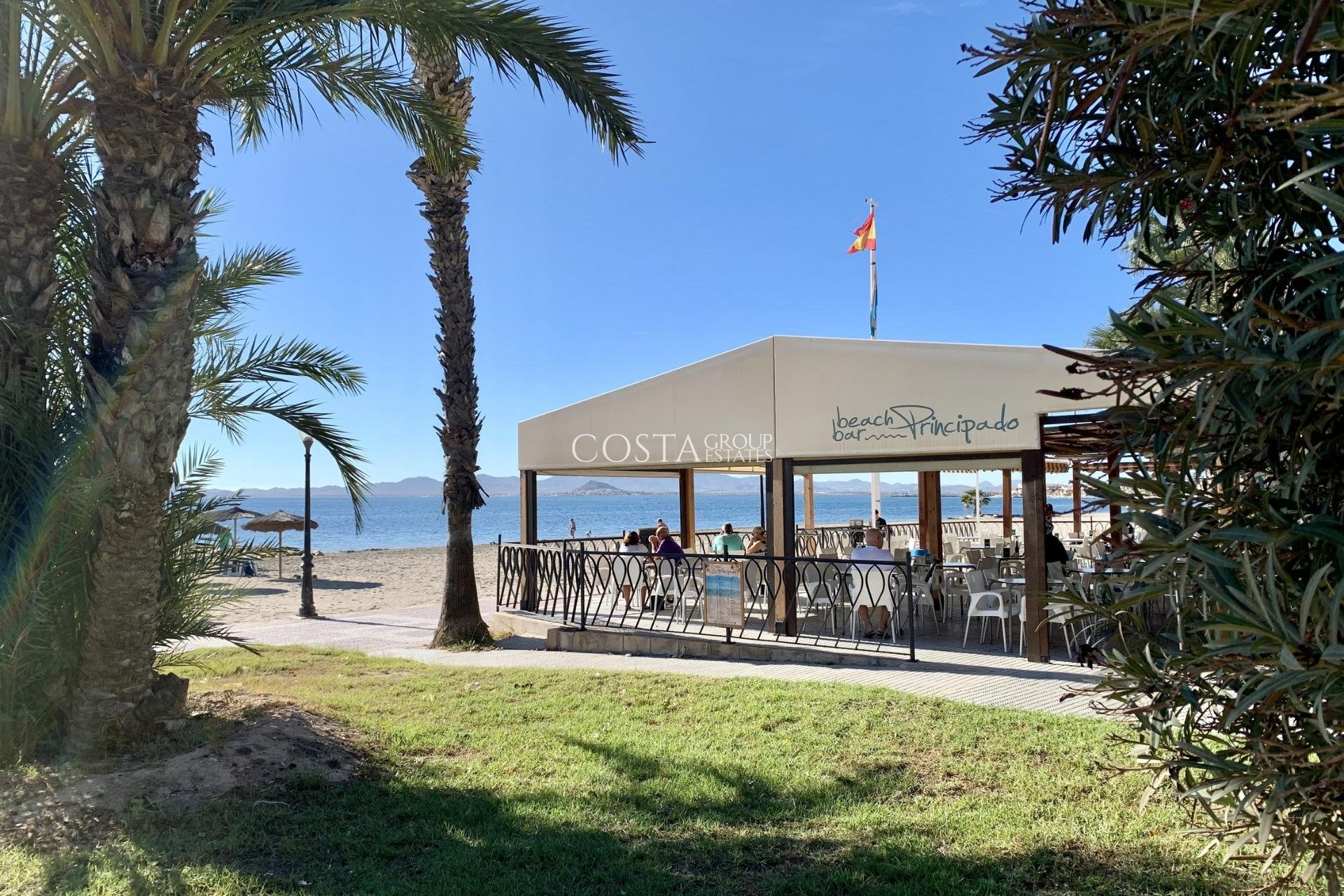Nowy budynek - Willa -
Los Alcazares - Playa la Atascadera