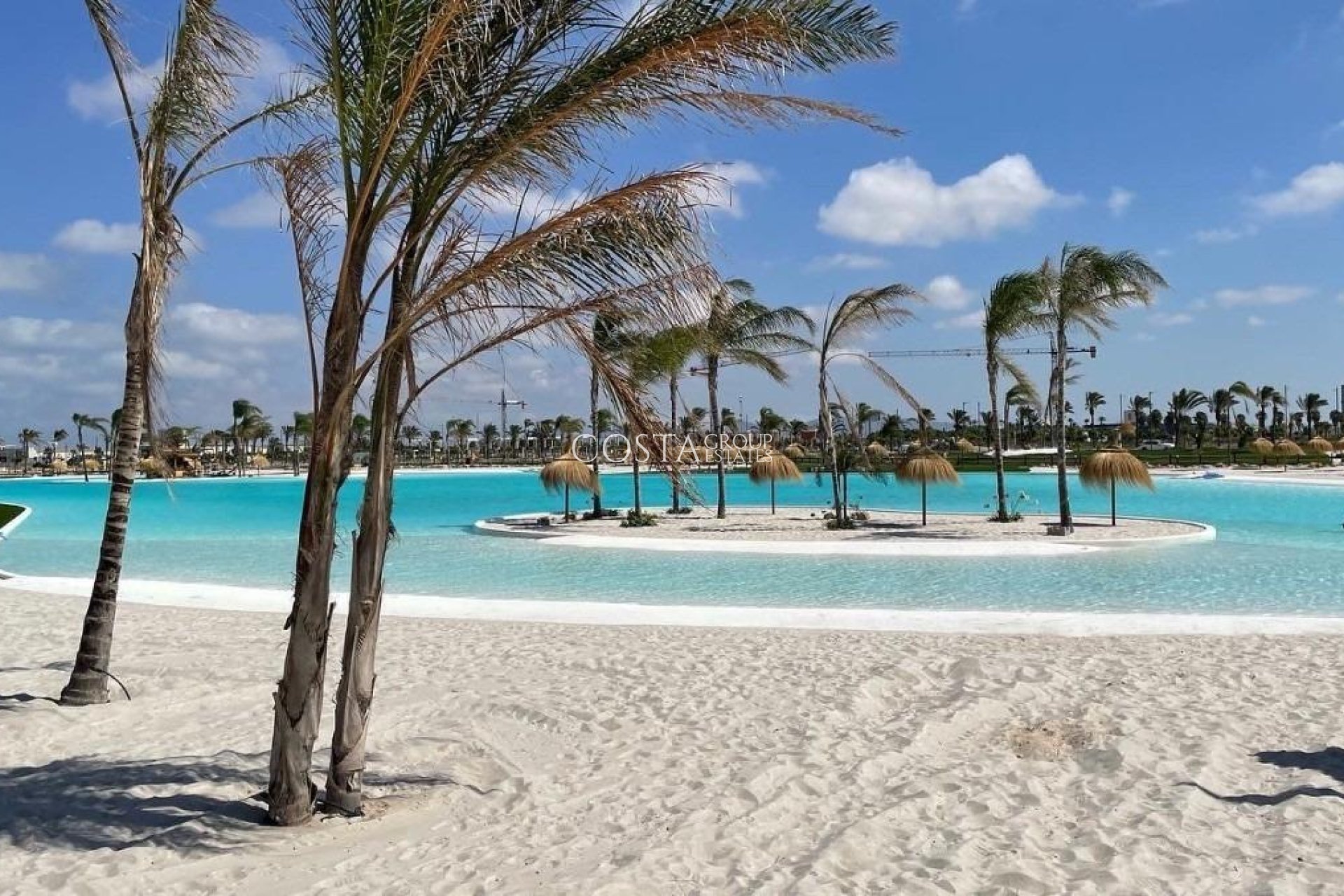 Nowy budynek - Willa -
Los Alcazares - Santa Rosalia Lake and Life Resort