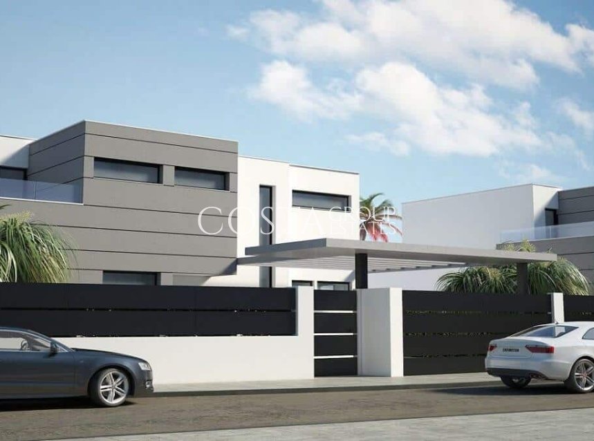 Nowy budynek - Willa -
Manilva