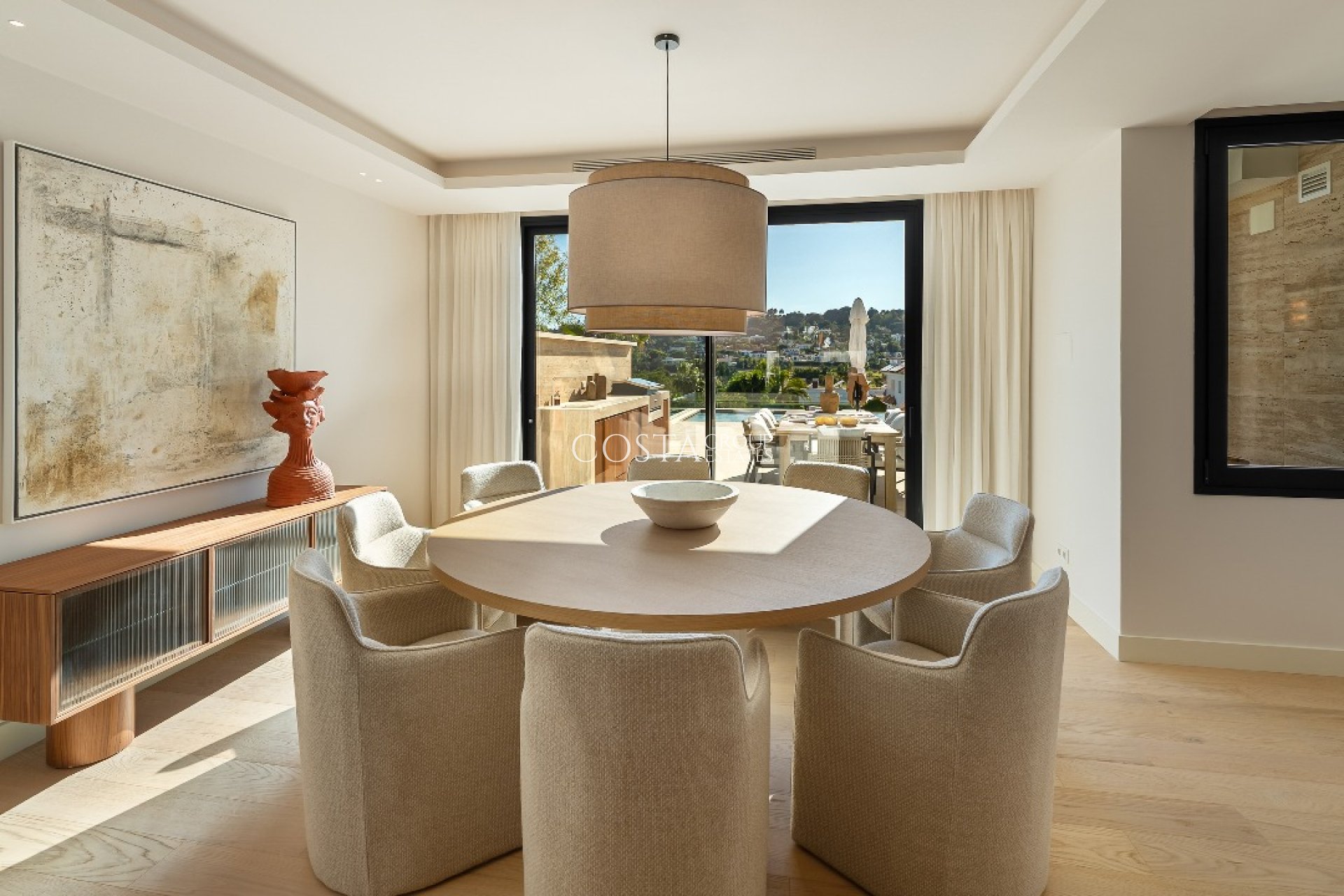 Nowy budynek - Willa -
Marbella