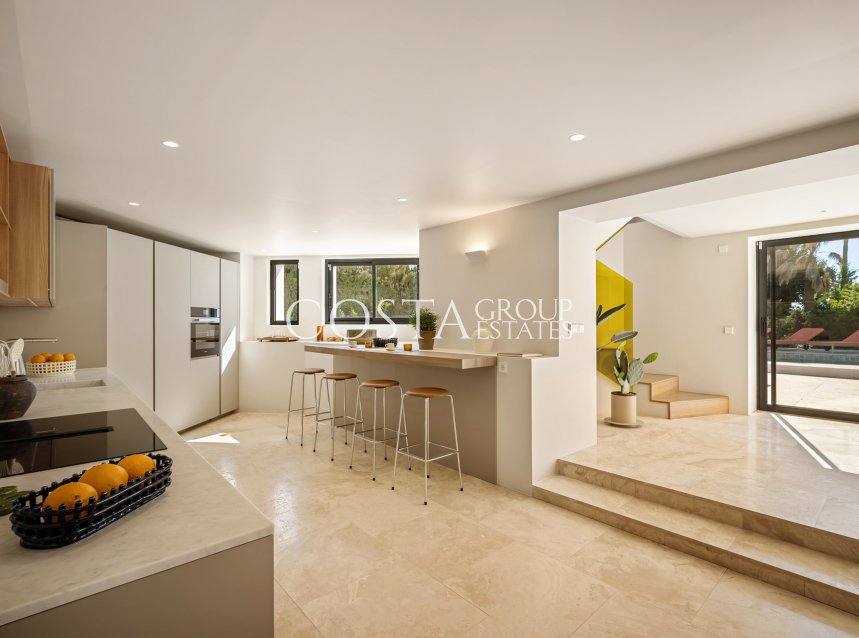 Nowy budynek - Willa -
Marbella