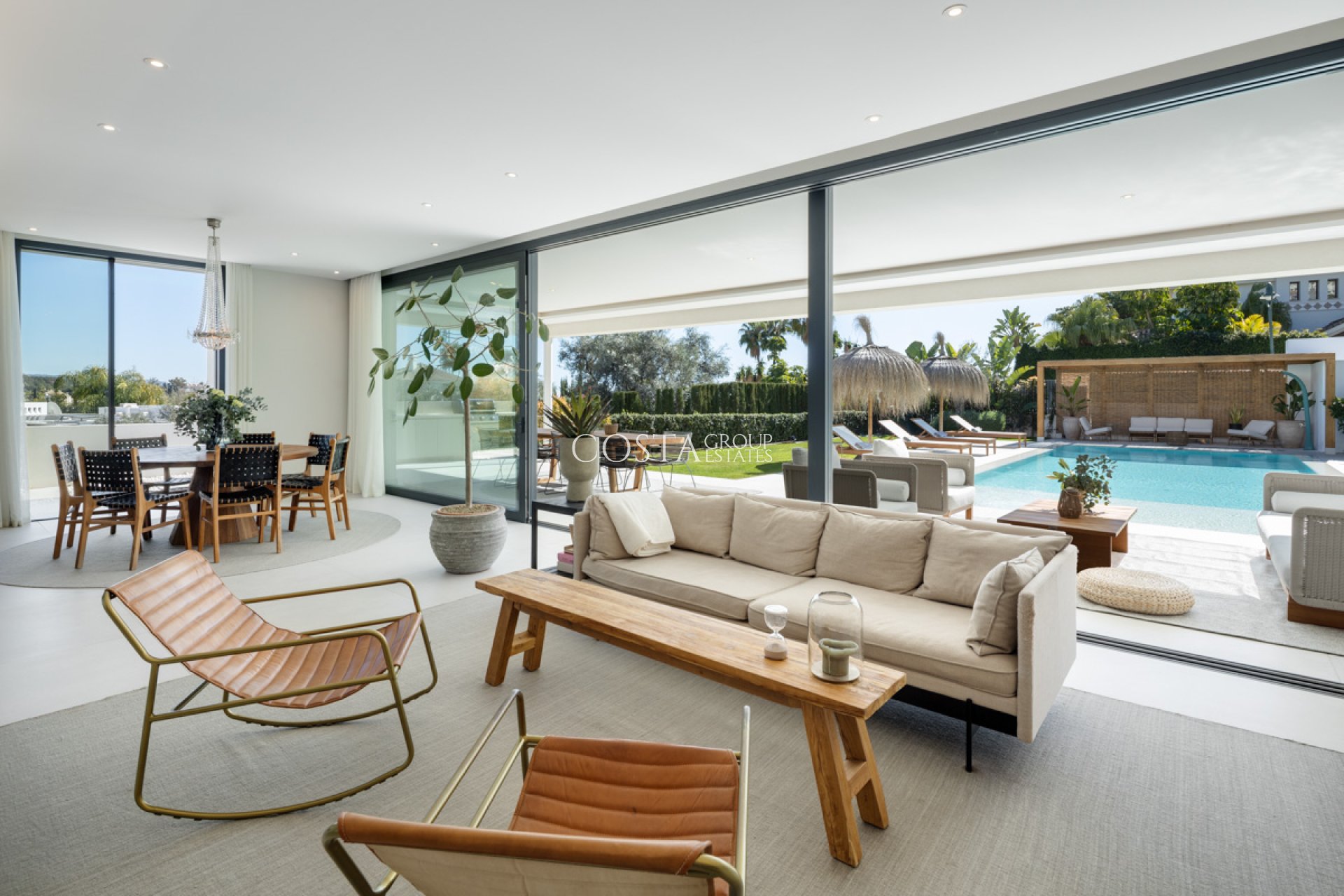 Nowy budynek - Willa -
Marbella