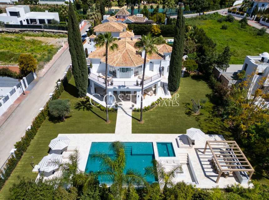 Nowy budynek - Willa -
Marbella