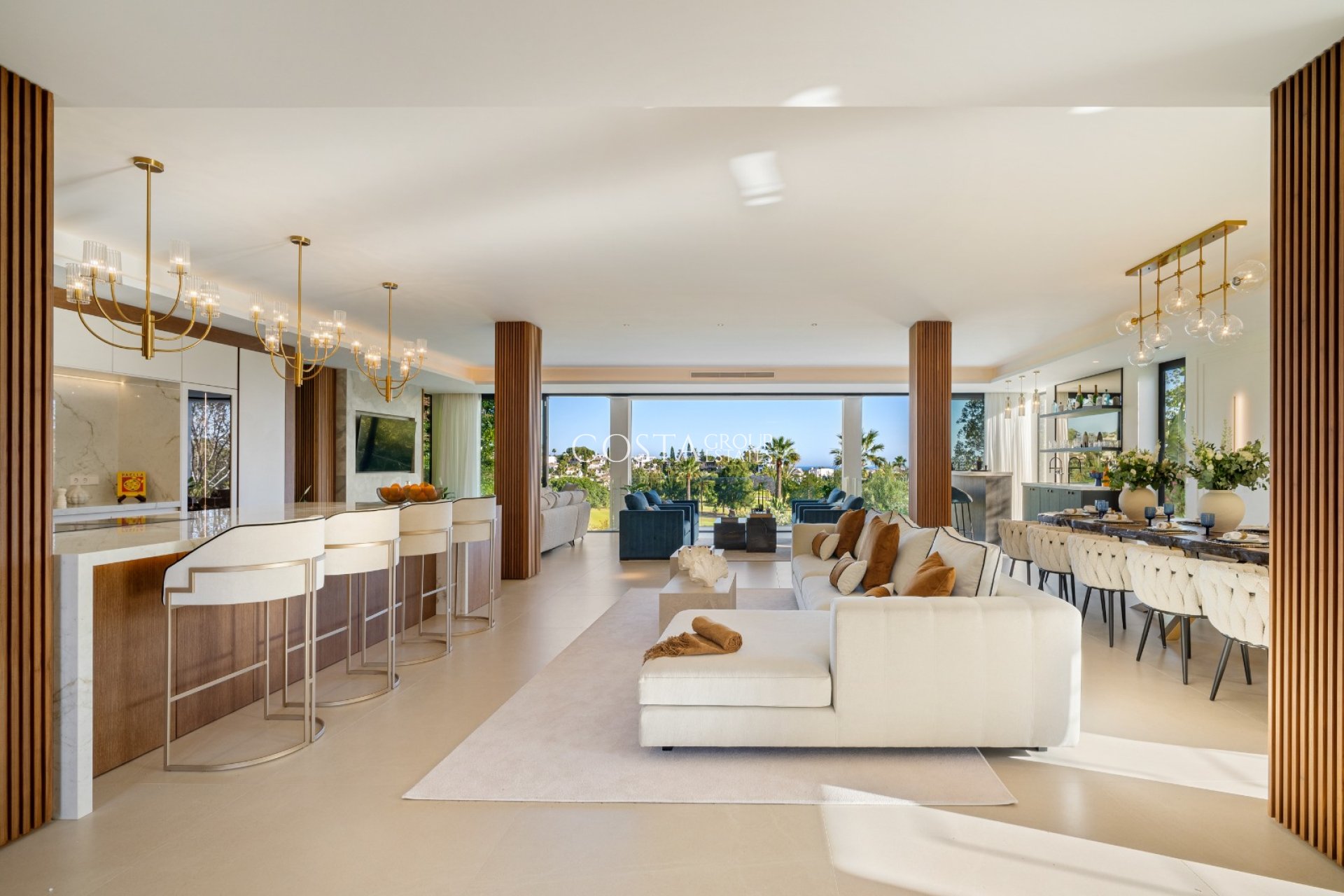 Nowy budynek - Willa -
Marbella