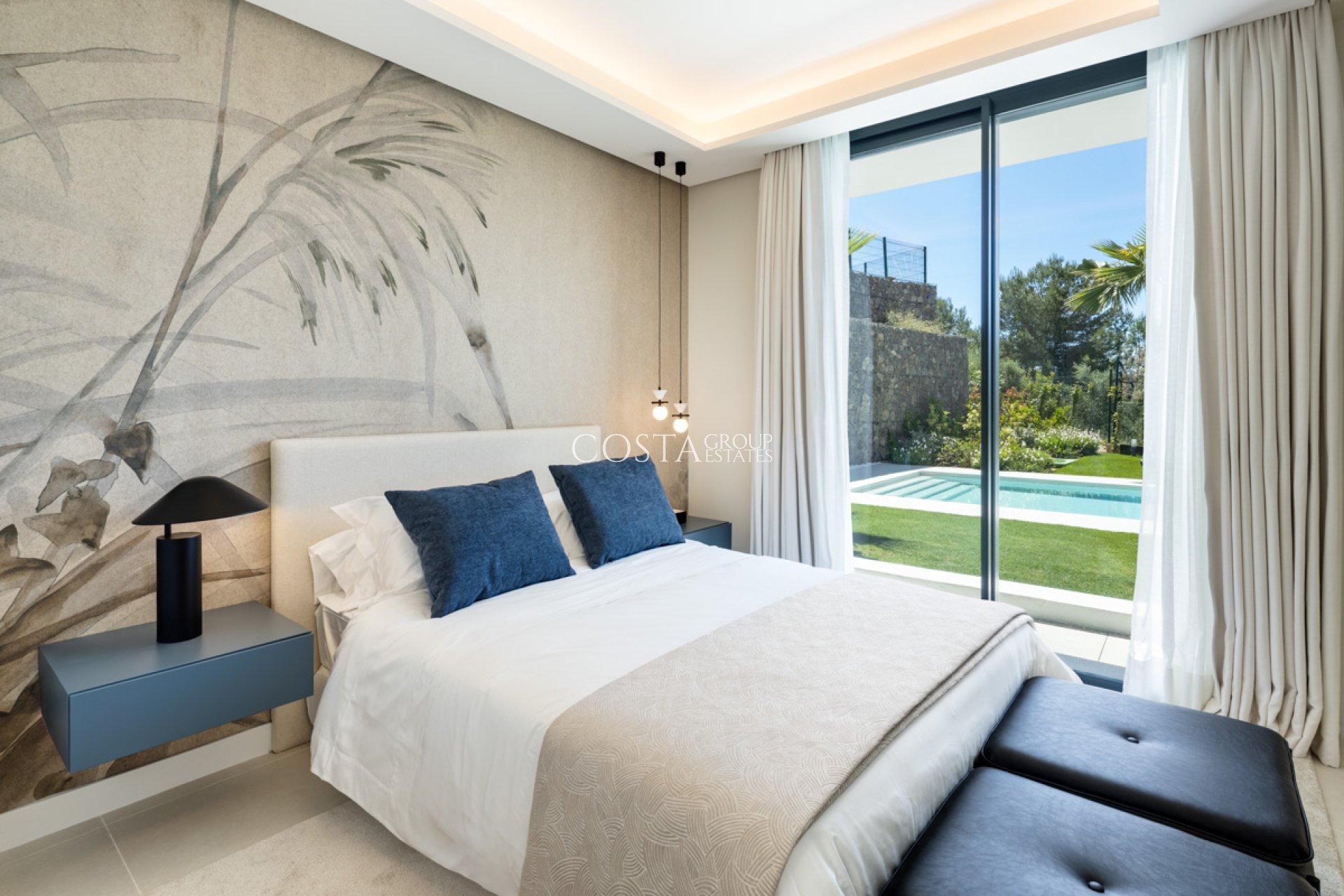 Nowy budynek - Willa -
Marbella