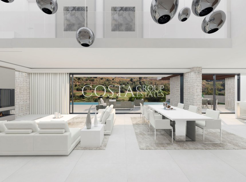 Nowy budynek - Willa -
Mijas