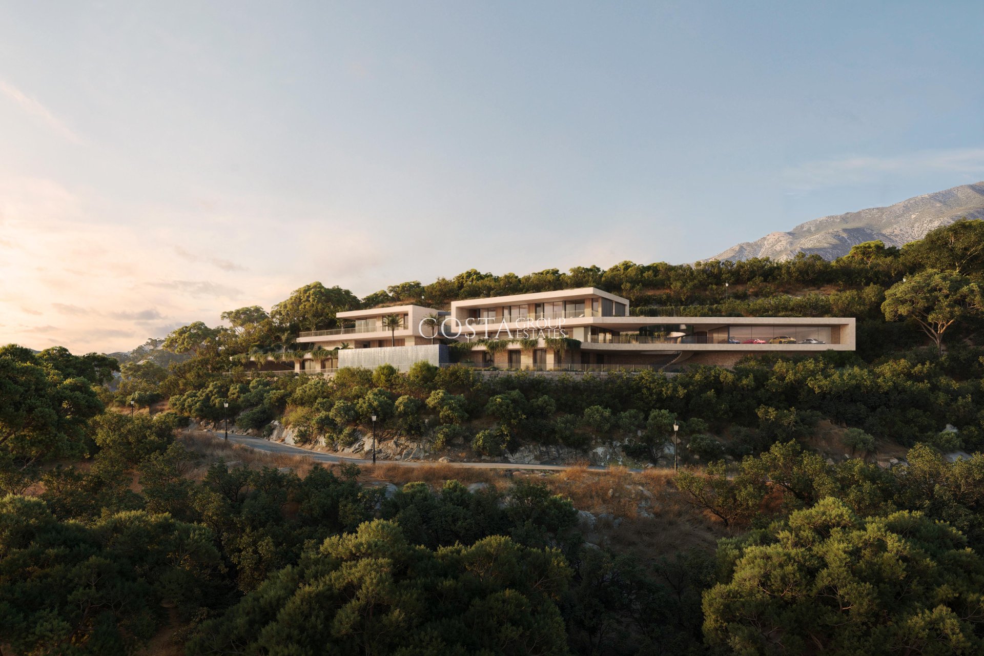 Nowy budynek - Willa -
Montemayor