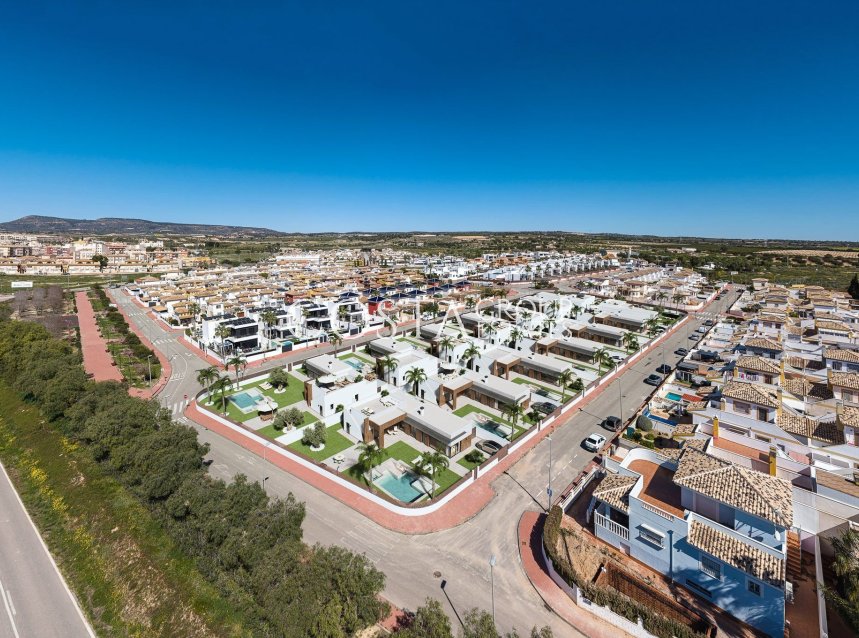 Nowy budynek - Willa -
Murcia