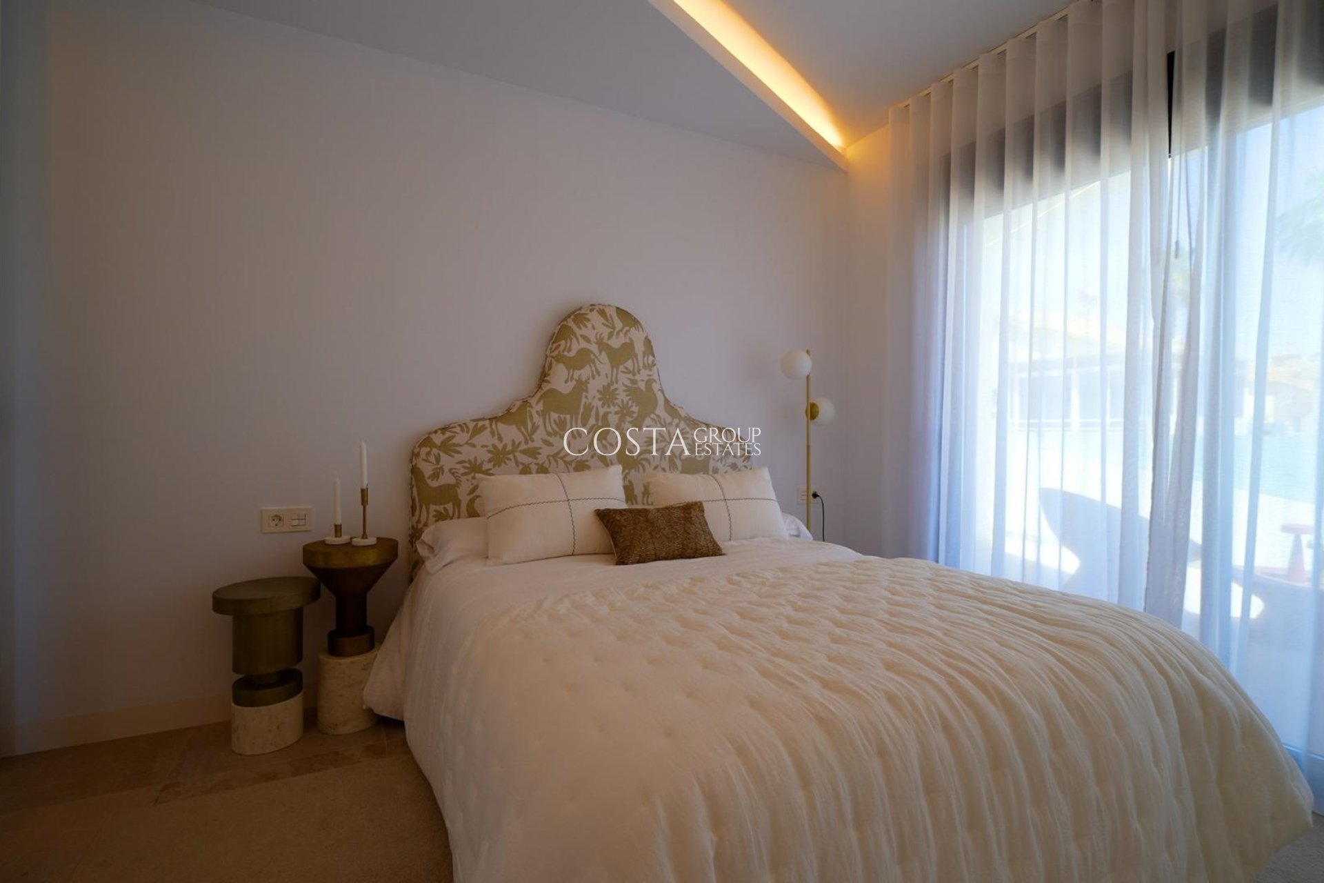 Nowy budynek - Willa -
Orihuela Costa - Los Altos