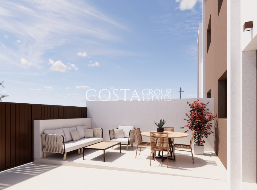 Nowy budynek - Willa -
Pilar de la Horadada - Pilar De La Horadada