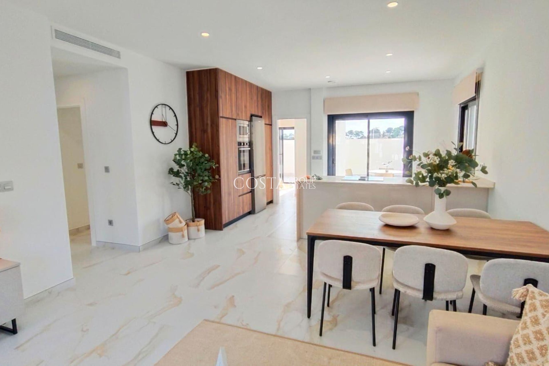 Nowy budynek - Willa -
Pilar de la Horadada - Pinar de Campoverde