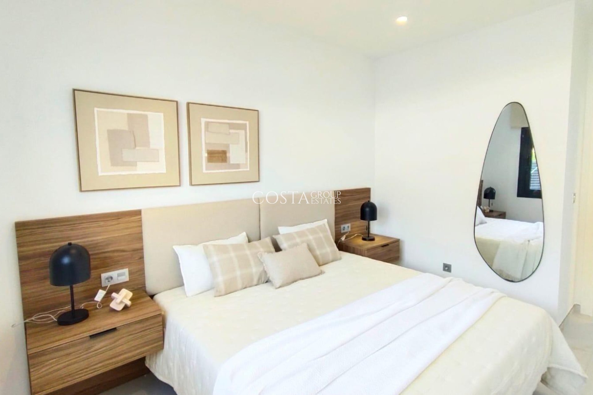 Nowy budynek - Willa -
Pilar de la Horadada - Pinar de Campoverde