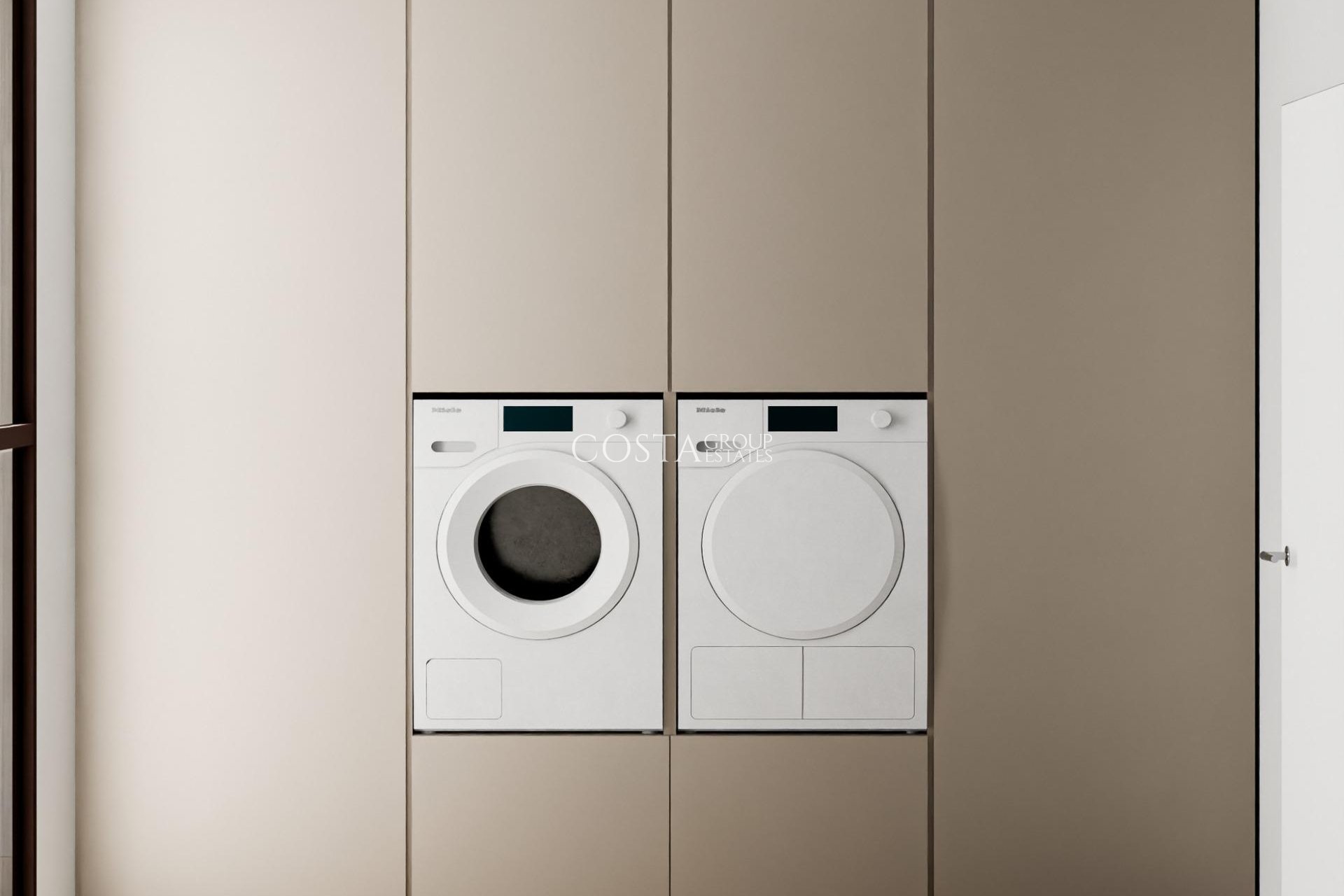 Nowy budynek - Willa -
Pinoso - Lel