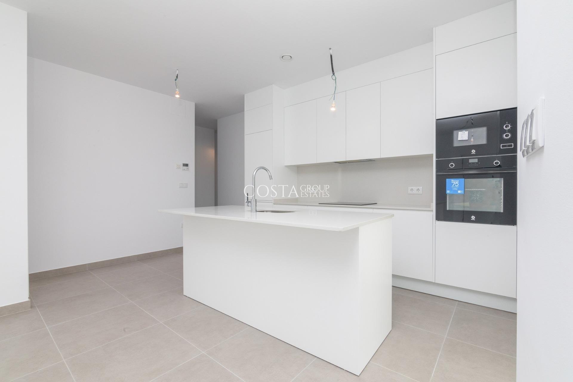 Nowy budynek - Willa -
Polop - La Alberca