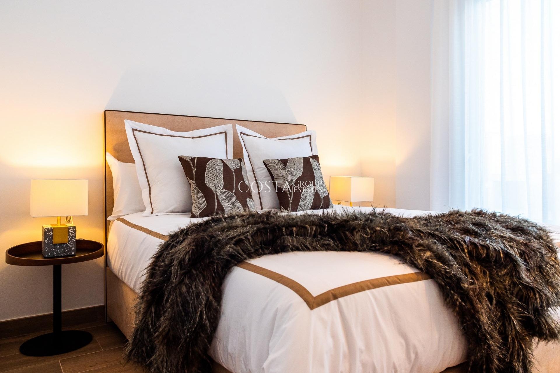 Nowy budynek - Willa -
Polop - La Alberca