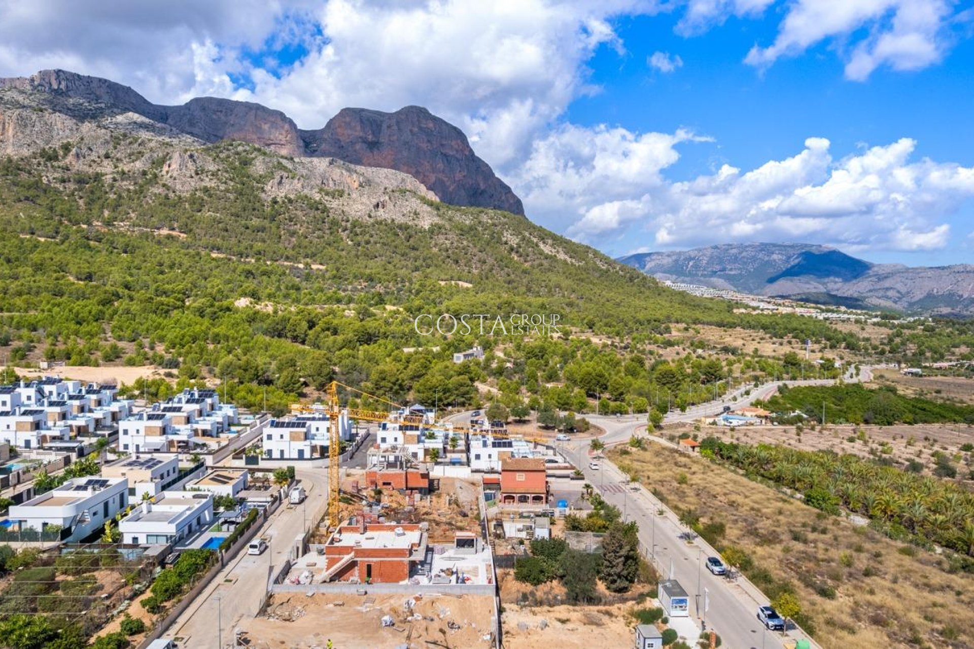 Nowy budynek - Willa -
Polop - Novapolop