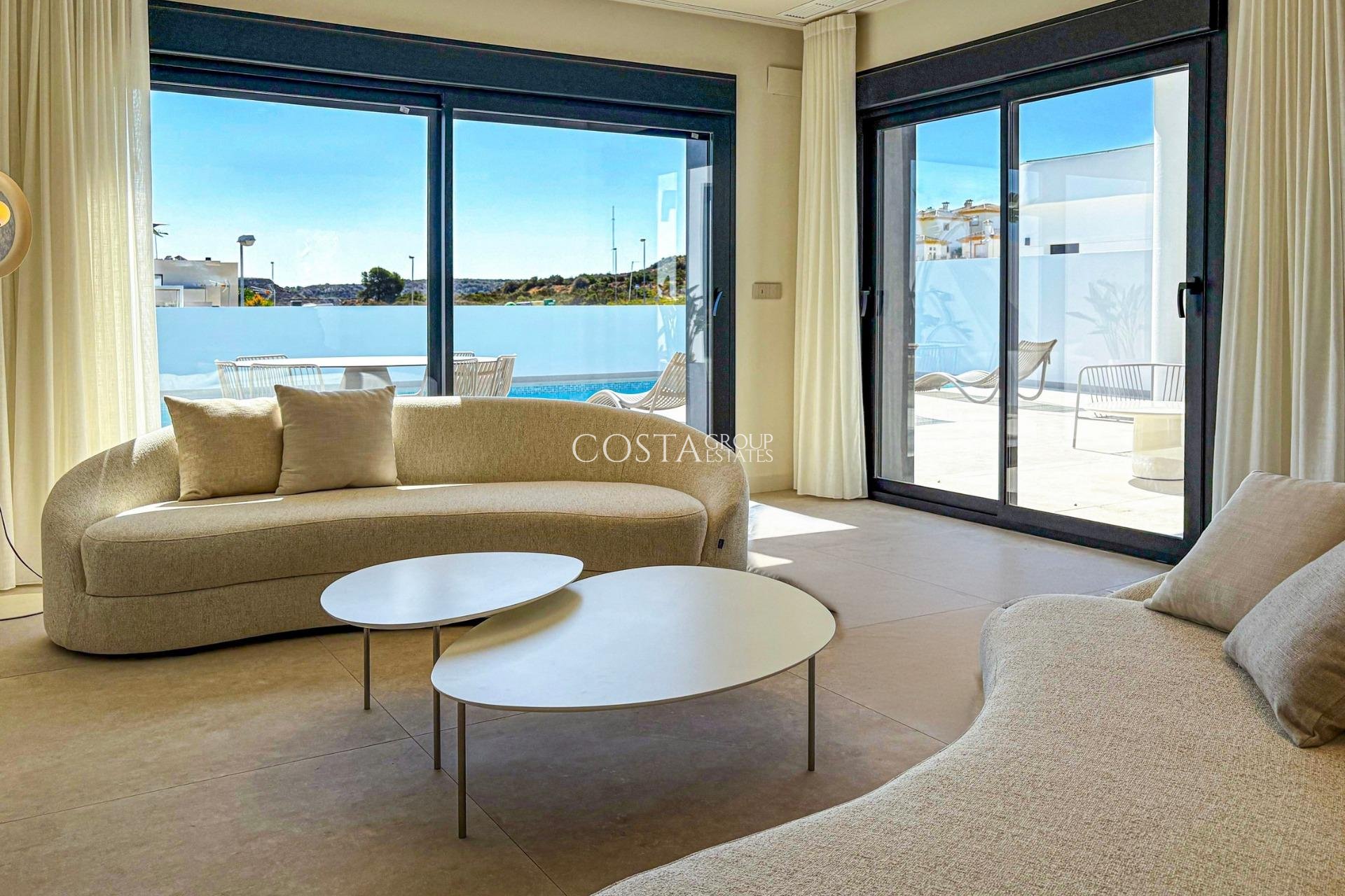 Nowy budynek - Willa -
Rojales - Ciudad Quesada