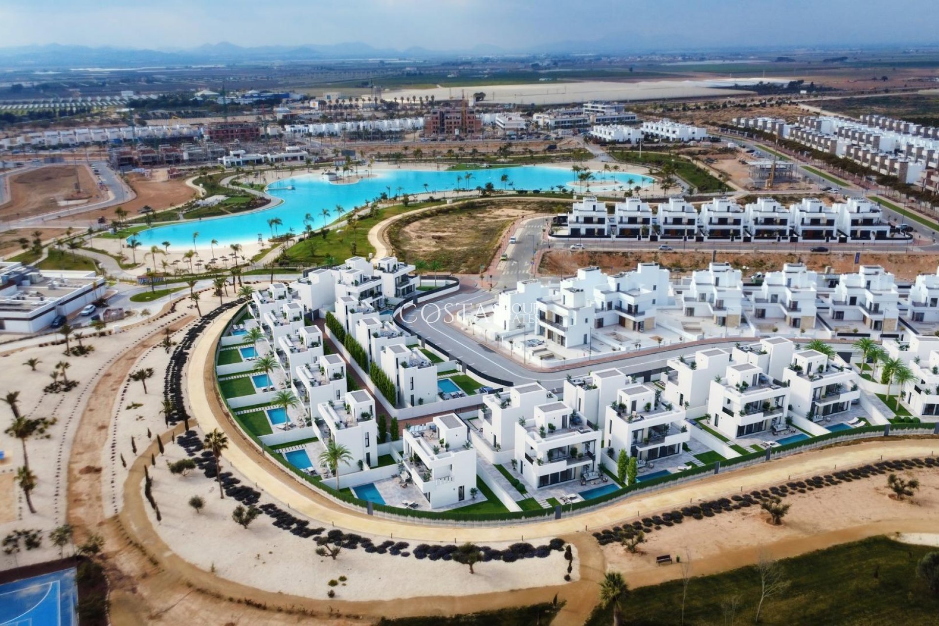 Nowy budynek - Willa -
Torre Pacheco - Santa Rosalia Lake And Life Resort