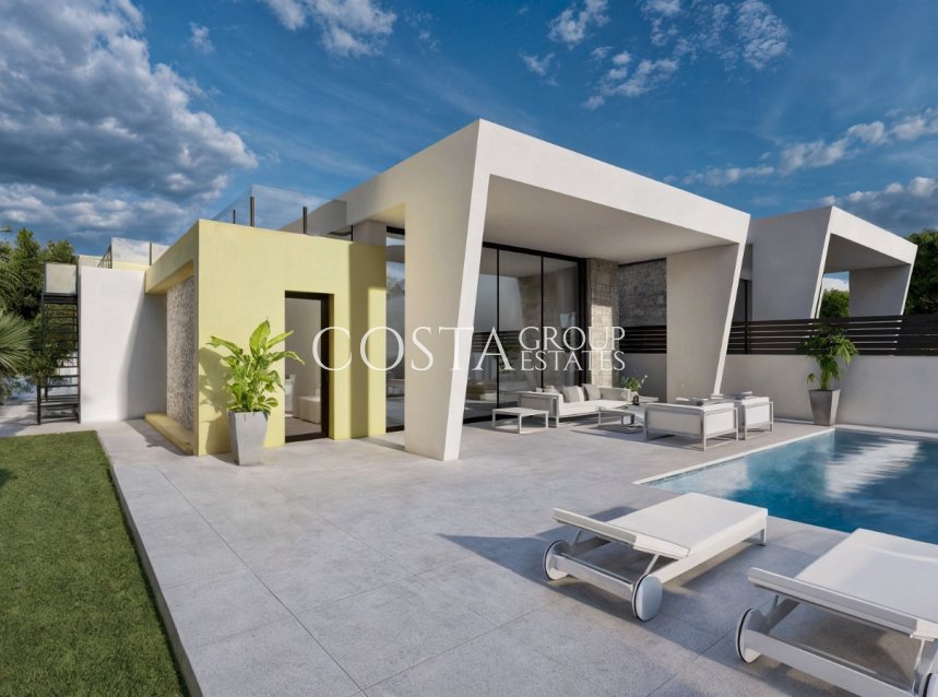 Nowy budynek - Willa -
Torrevieja