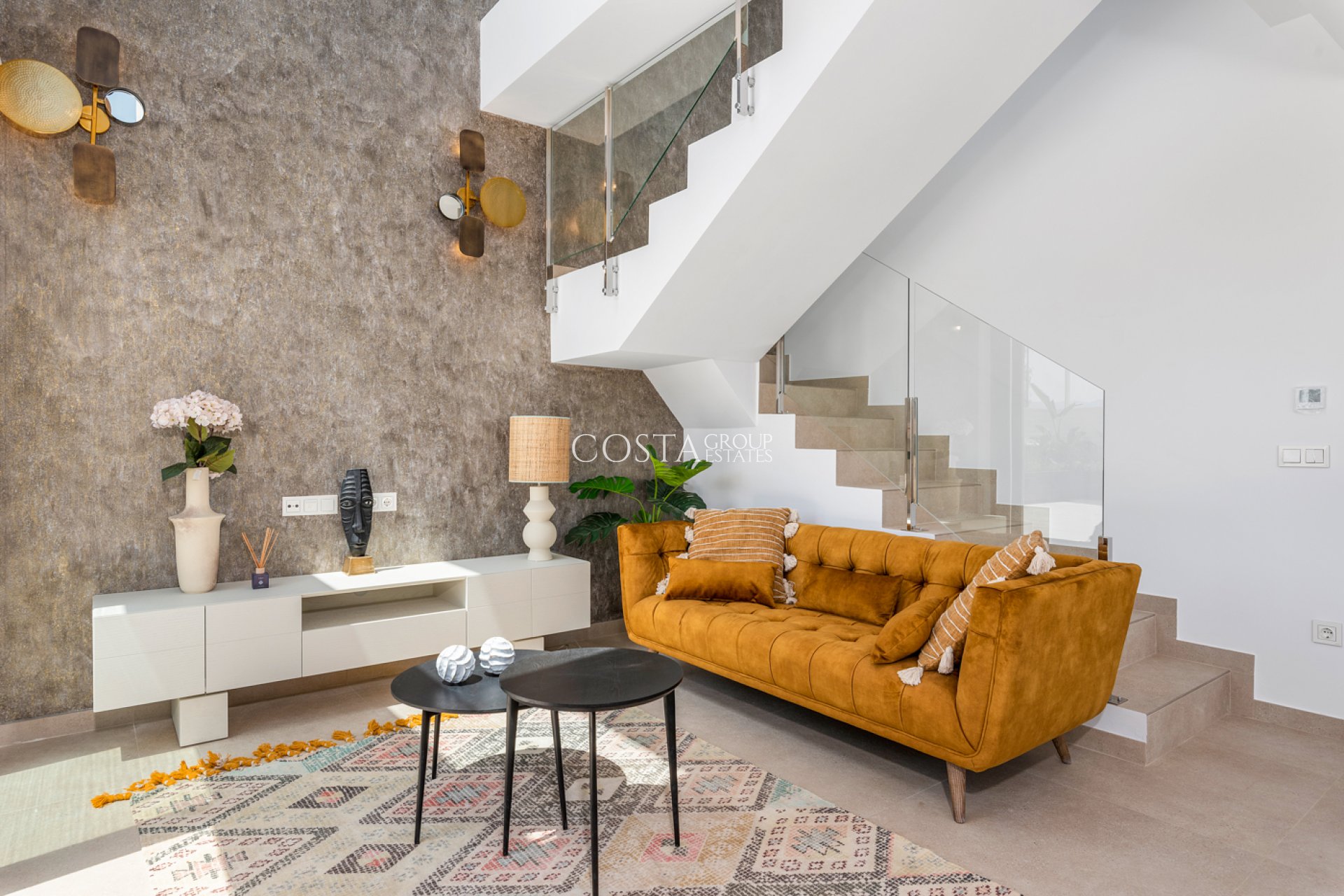 Nowy budynek - Willa -
Vera