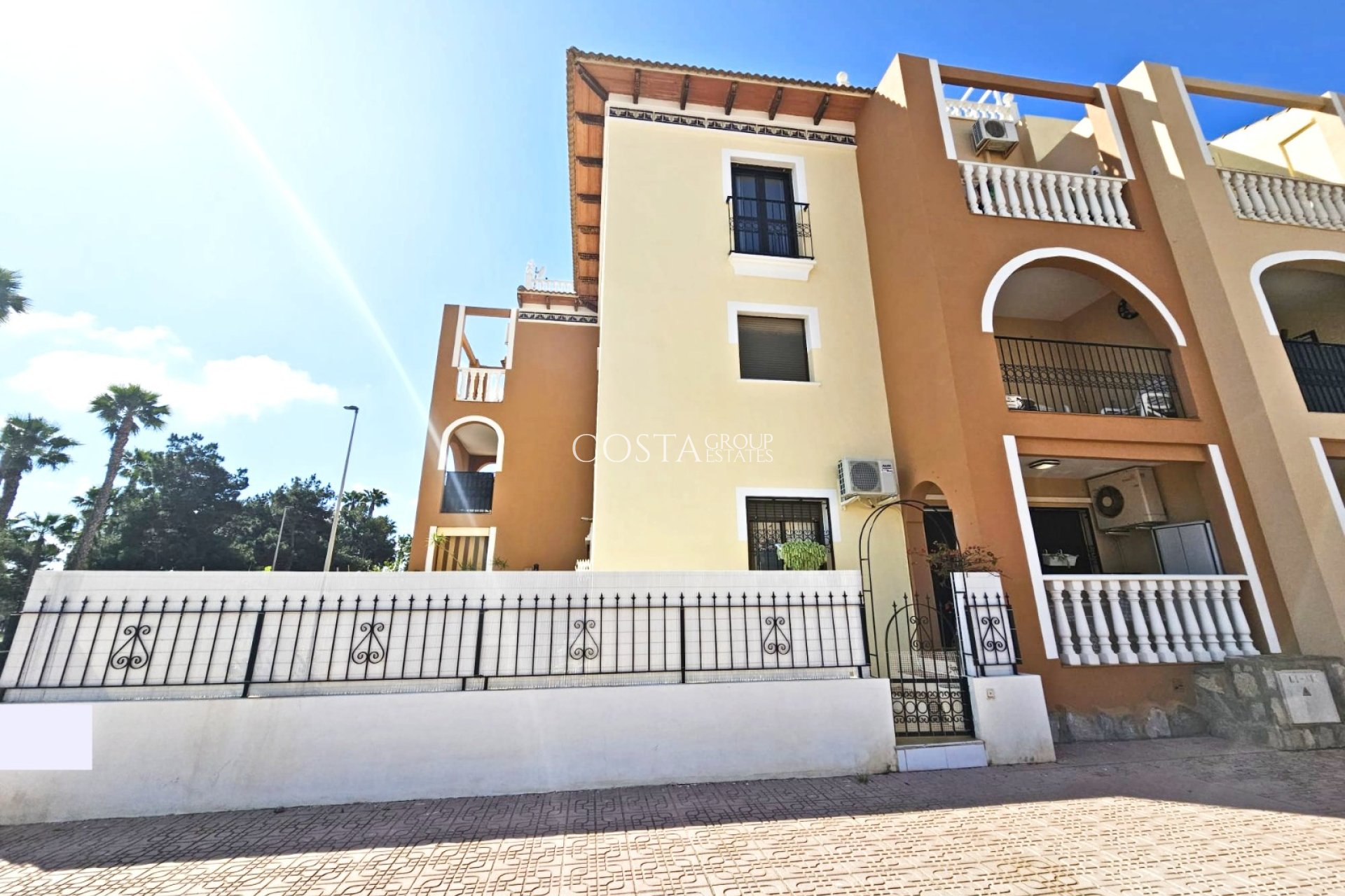 Odsprzedaż - Apartament -
Los Alcazares - Pueblo Patrica