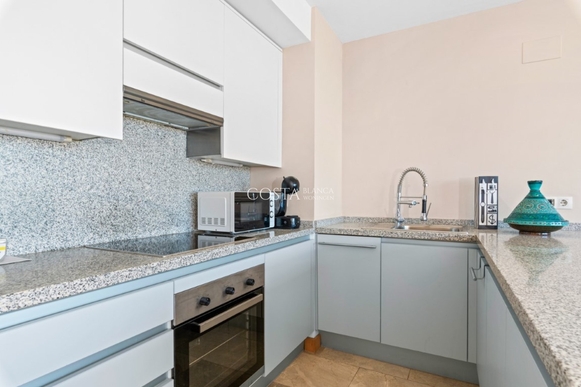 Odsprzedaż - Apartament -
Orihuela Costa - Campoamor