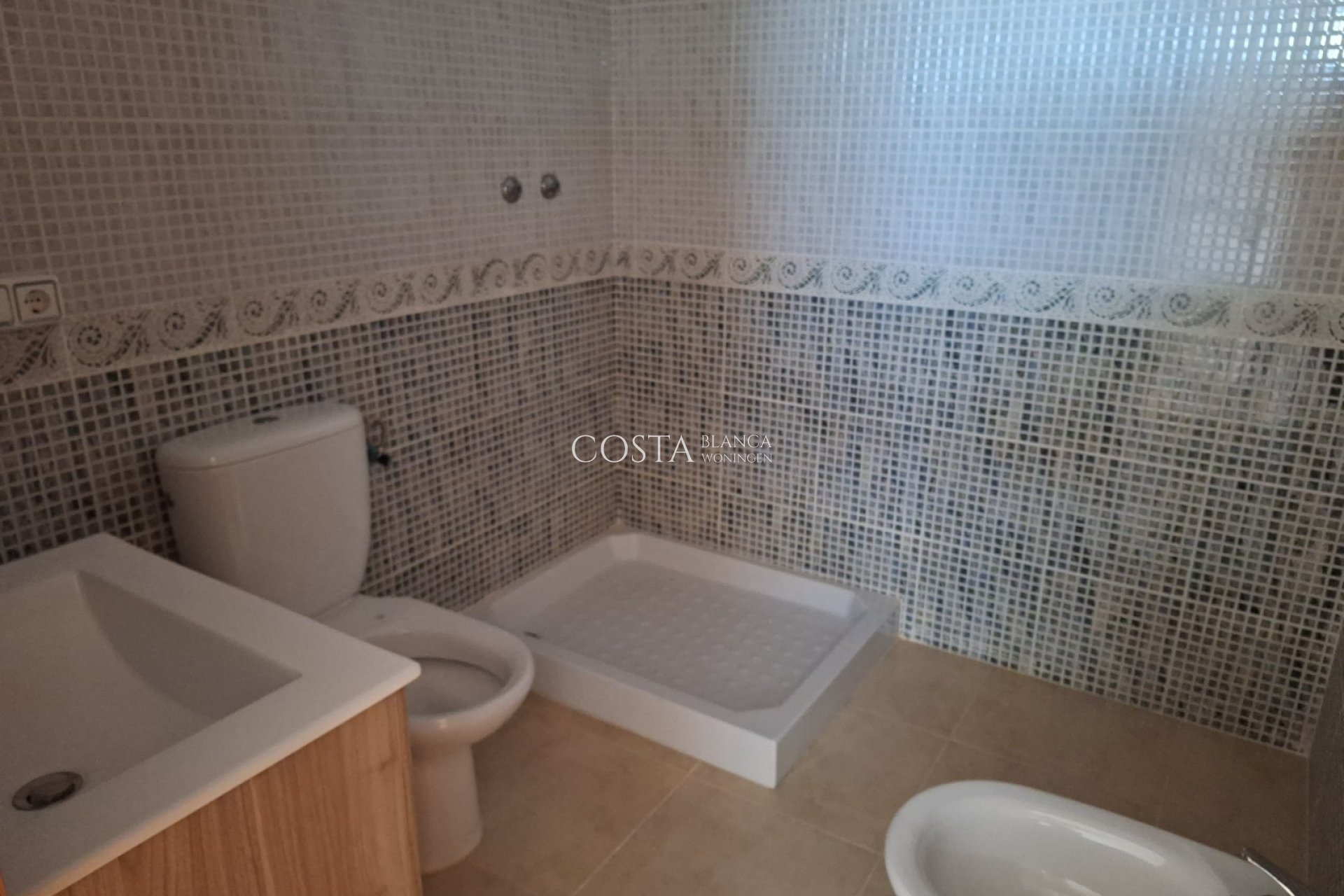Odsprzedaż - Apartament -
Orihuela Costa - Villamartín