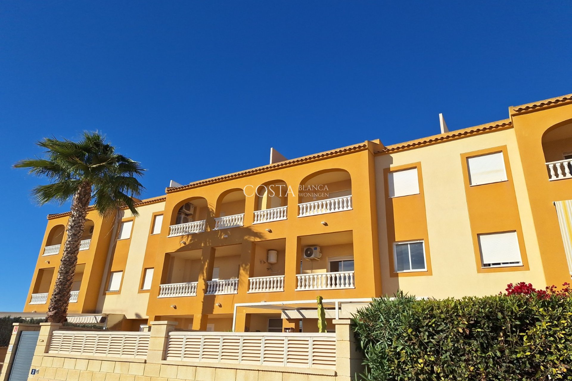 Odsprzedaż - Apartament -
Orihuela Costa - Villamartín